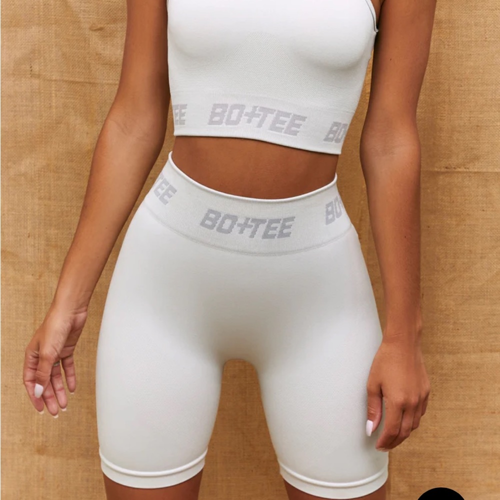 Bo+Tee biker shorts